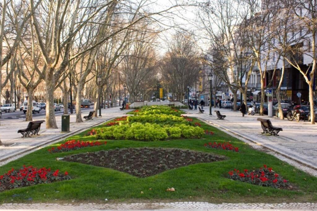 Av. Da Liberdade Comfortable Apt With Balcony Lizbona Zewnętrze zdjęcie